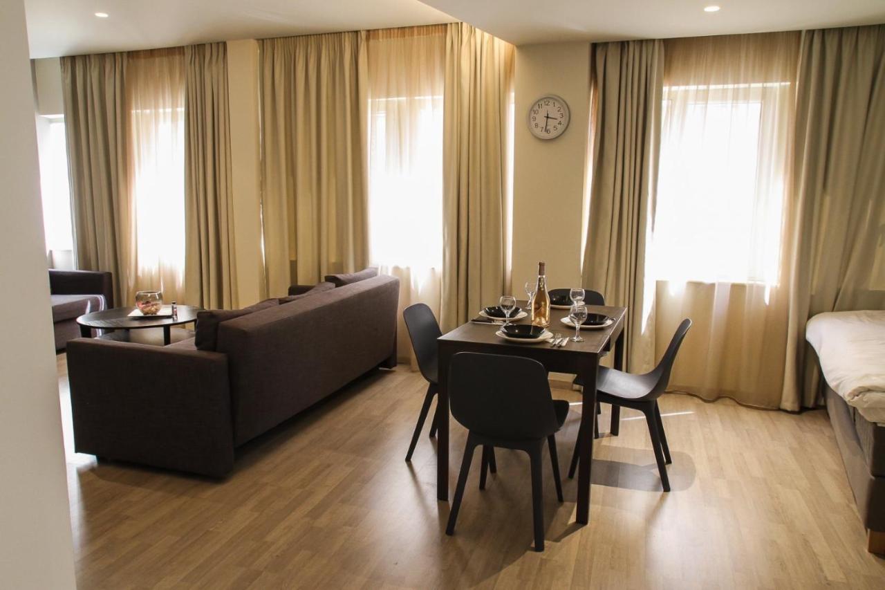Pallados Suites Athens Luaran gambar